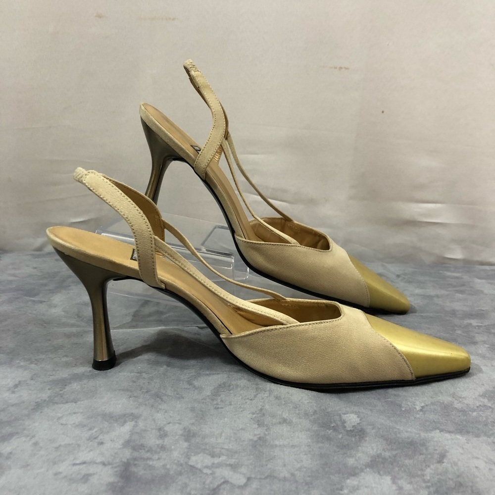 Stuart Weitzman Slingback Heels. 6 1/2 B